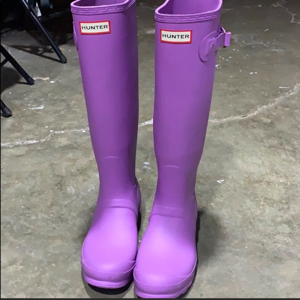 Hunter boots -new condition (reposh) 🍁
